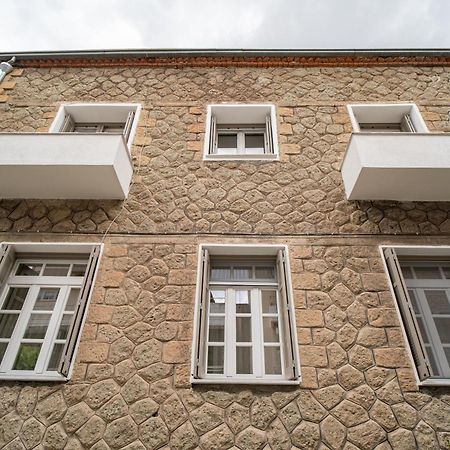 The Rock Guesthouse Каламбака Екстер'єр фото